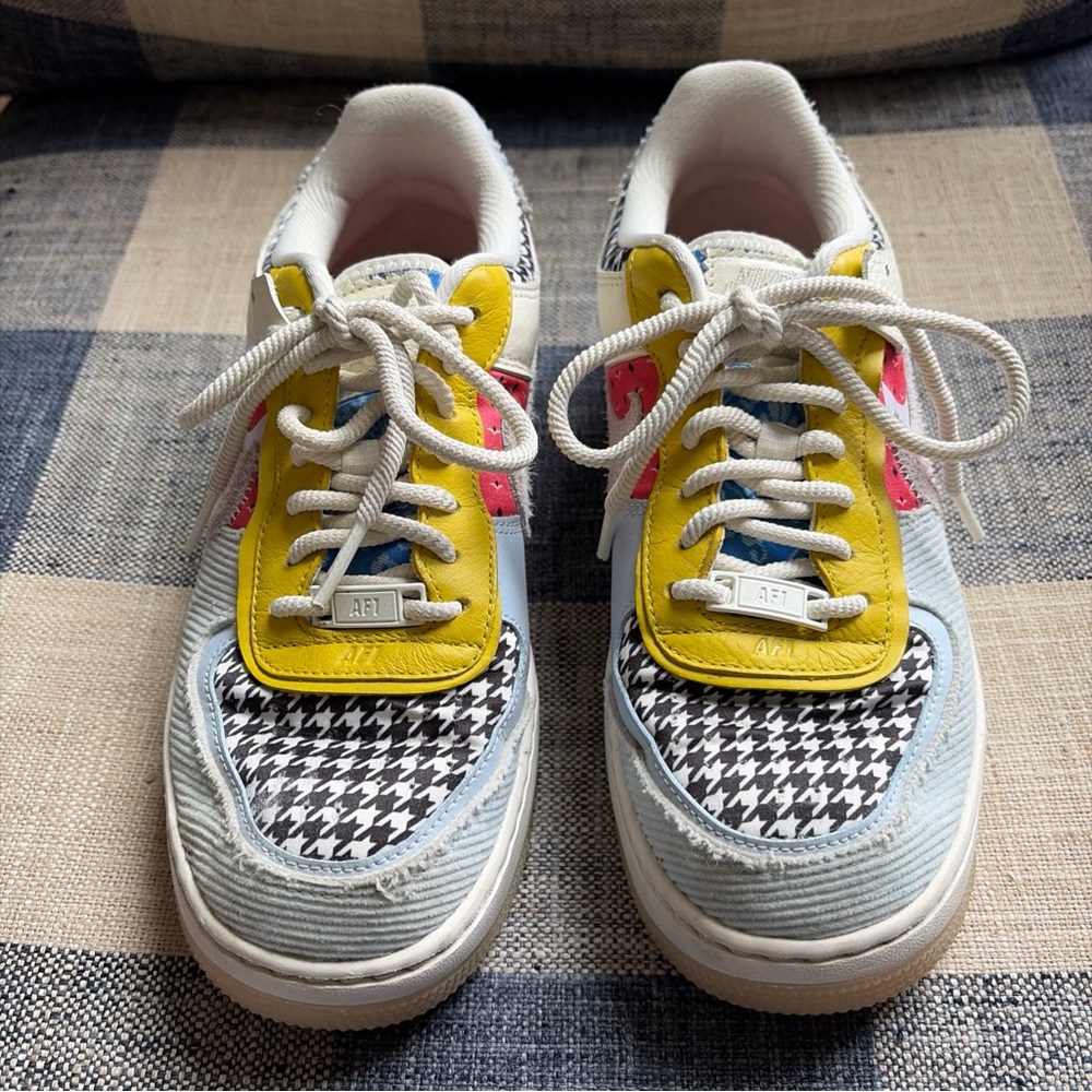Nike AF1 Women's Multicolor Athletic Shoes Sz 8